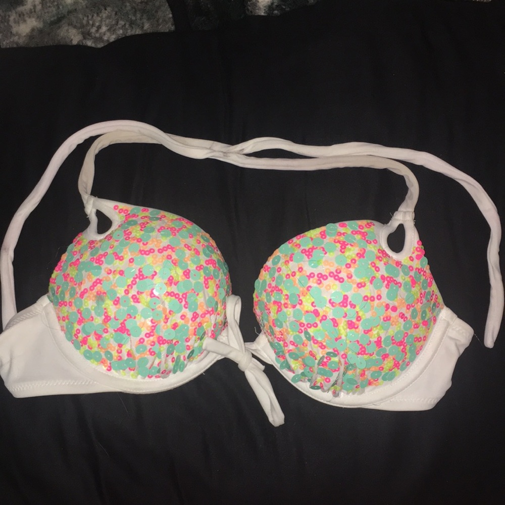 Rare Victoria's Secret bikini top push-up 32b